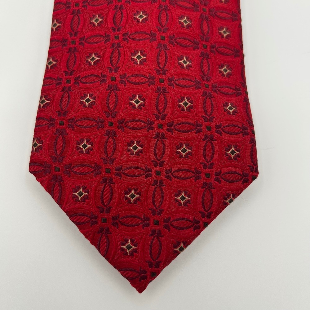 Jos. A. Bank Tie Signature Collection Mens OS Red Silk Medallion Business
